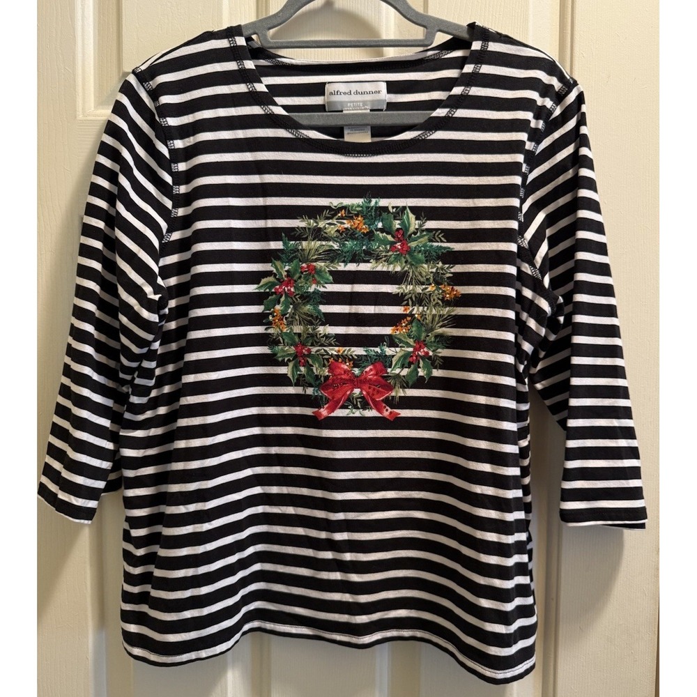 Alfred Dunner Classics" Christmas Wreath Black / White Shirt Top Petite Large